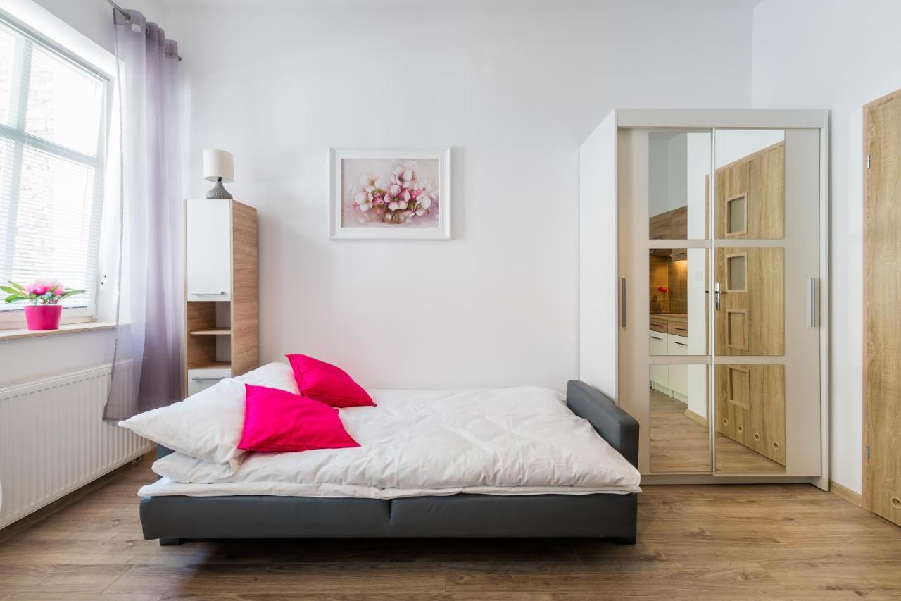 Zelazna Apartment Wawelofts كراكوفيا المظهر الخارجي الصورة